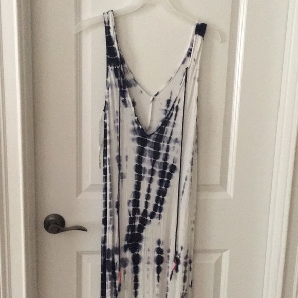 Maxi Dress - Picture 3 of 3